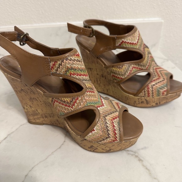 Sbicca Shoes - Sbicca of California Womens 4" Wedge Cork Sandals Size 7.5 Brown Multicolor